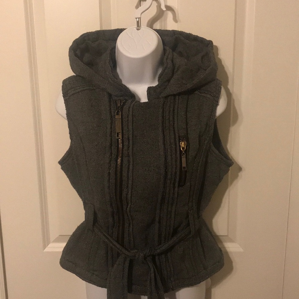Charlotte Russe vest